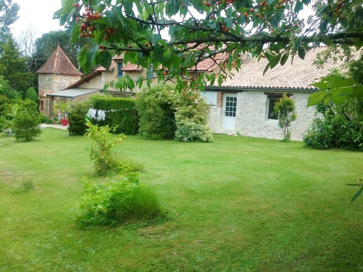 Villa Charmante A Bosset Avec Piscine Partagee Exteriér fotografie